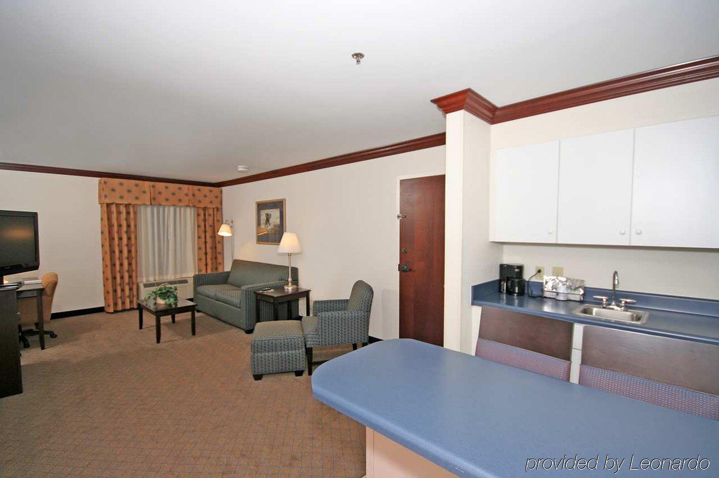 Hampton Inn Asheboro Room photo